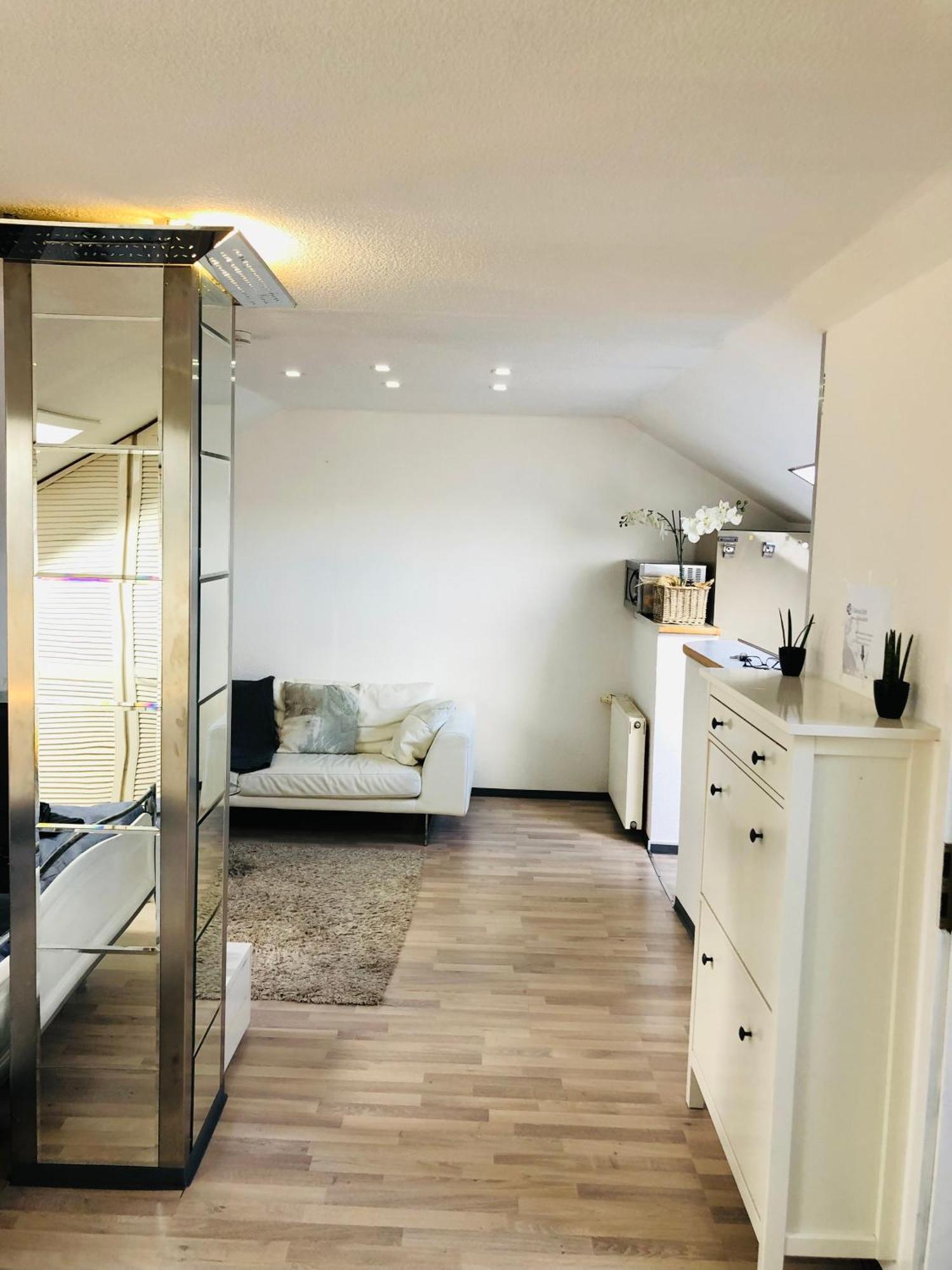 Caleva'S Bnb Pforzheim Eksteriør bilde