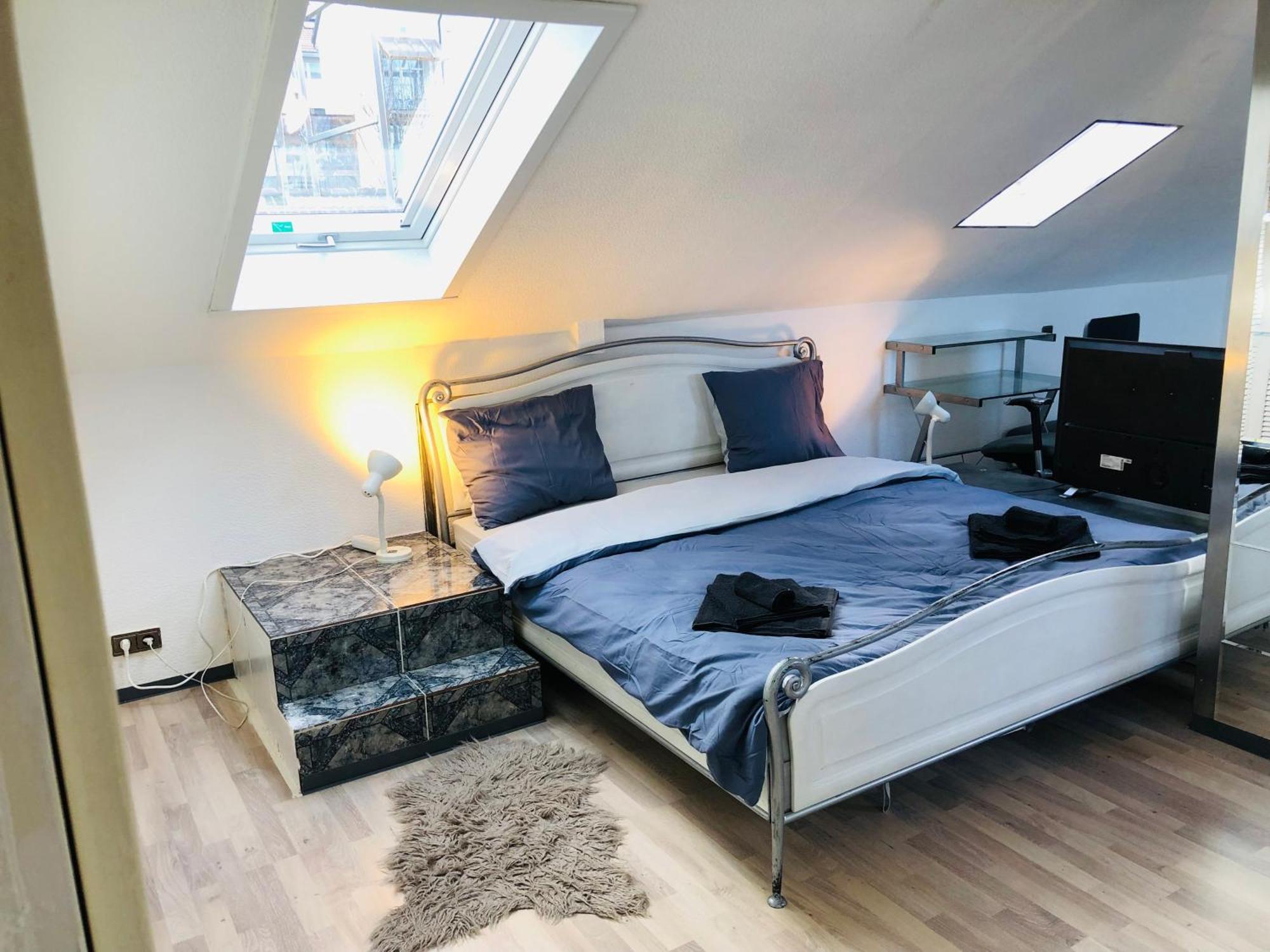 Caleva'S Bnb Pforzheim Eksteriør bilde